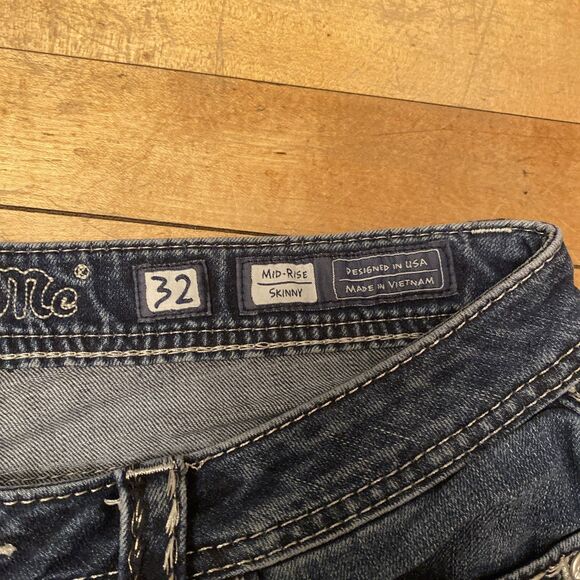 Miss Me Jeans Women’s Size 32 Mid Rise Skinny Embroidered Denim Stretch - Picture 2 of 16